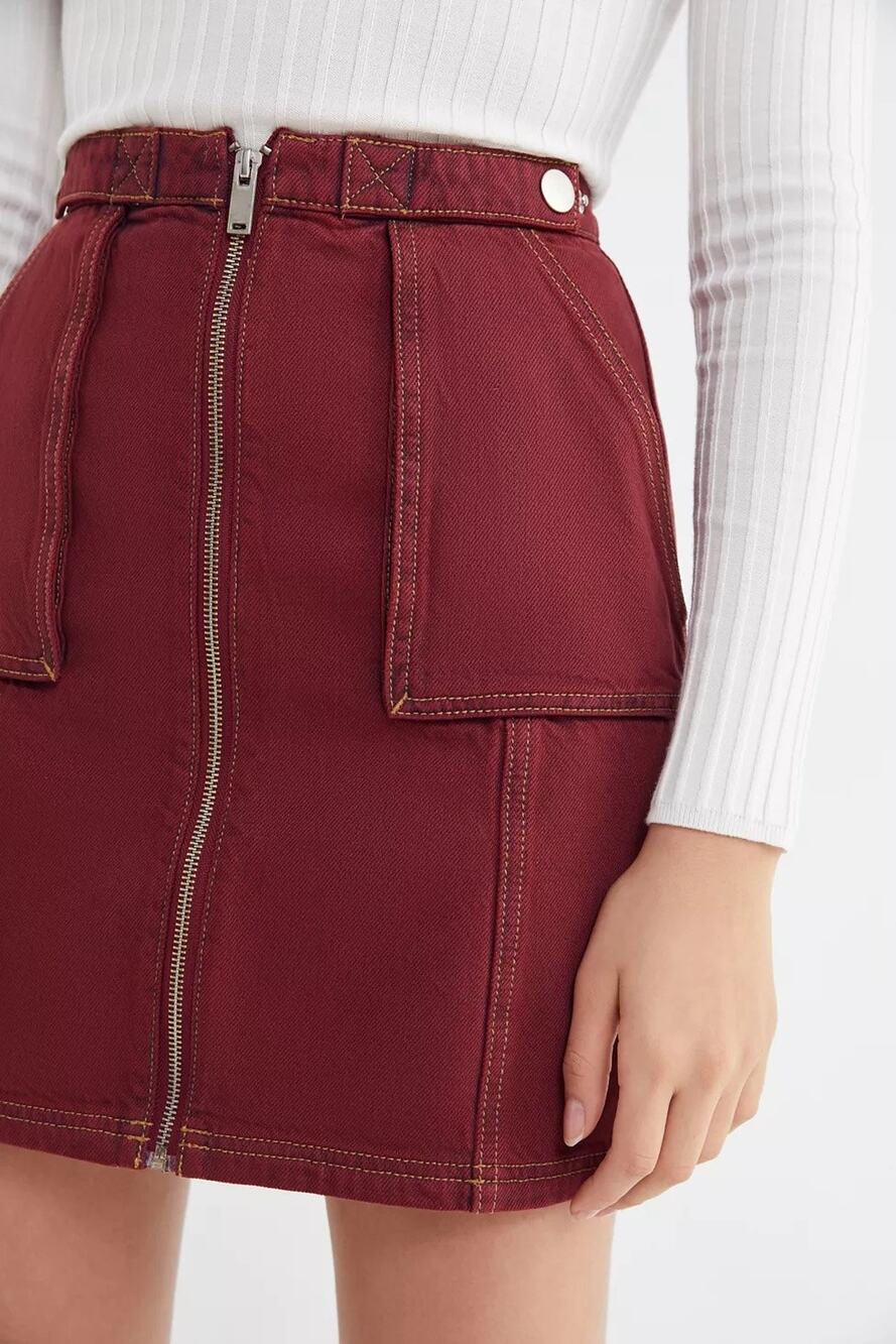 BDG Tate Denim Zip-Front Utility Skirt in Berry Burgundy Maroon Size XS